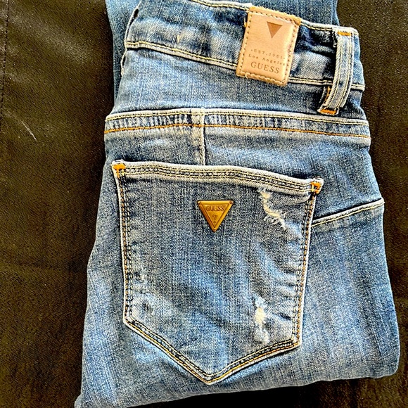 Medium dark blue Guess Jeans - Curve X - Size 24 - Picture 8 of 8